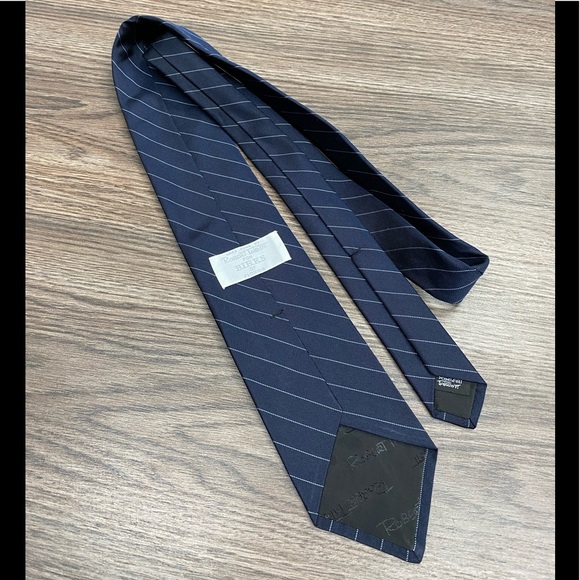 Robert Talbott Navy w/ White Stripe Tie - Picture 2 of 4